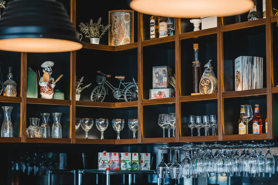 The Mia bar